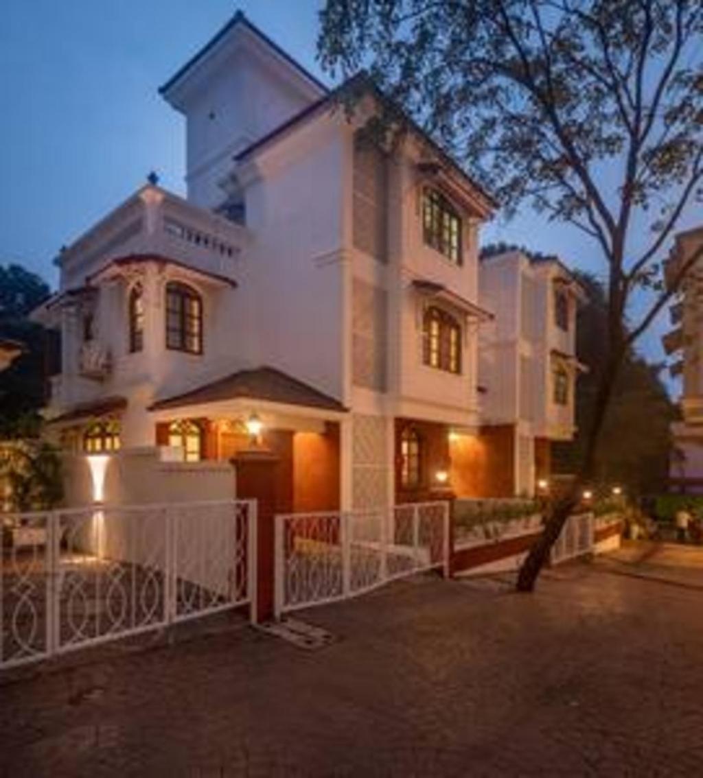 Fortune Villa D -Luxurious 5 Bhk Villa In Candolim Nerul  Exterior foto